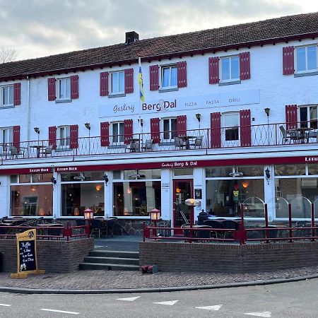 Hotel Gasterij Berg En Dal Slenaken Exterior foto